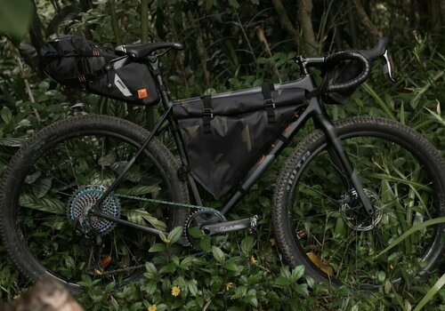 Kerékpár táska Woho X-Touring Saddle Bag Dry Cyber Camo Diamond Black M - 17