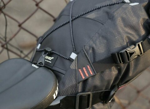 Bolsa de bicicleta Woho X-Touring Saddle Bag Dry Cyber Camo Diamond Black M Bolsa de bicicleta - 19