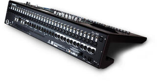 Digitální mixpult Allen & Heath QU-32 CHROME Digitální mixpult - 5