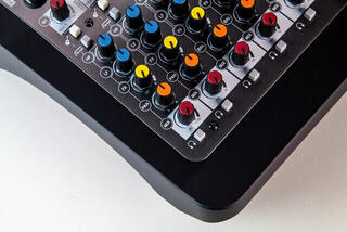 Analógový mixpult Allen & Heath ZED-6FX Analógový mixpult - 4