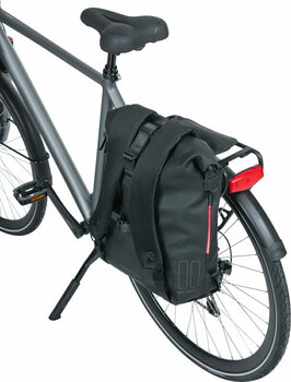 Geantă pentru bicicletă Basil SoHo Bicycle Backpack Nordlicht Night Black 17 L - 10