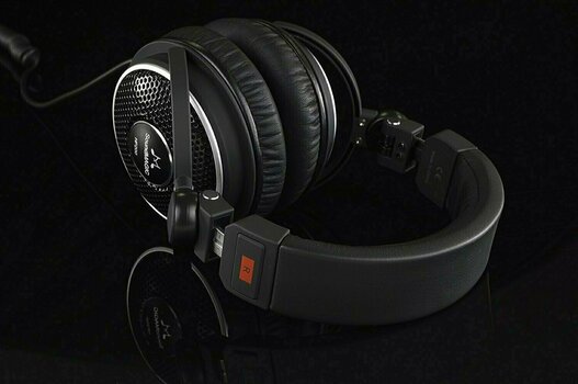 Auscultadores on-ear SoundMAGIC HP200 Black - 6