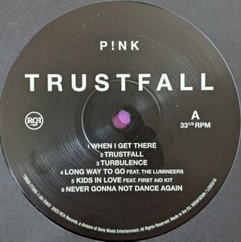 LP Pink - Trustfall (LP + Booklet) - 3