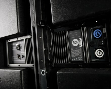 Line Array-systeem RCF HDL 18-AS - 5