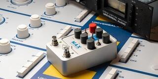 Effetti Chitarra Universal Audio Max Preamp & Dual Compressor Effetti Chitarra - 4