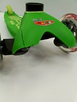 Micro Mini Deluxe 3v1 Zelena Otroški skuter / Tricikli