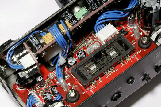 Hybrid Amplifier Vox MV50 Clean - 9