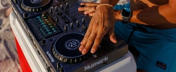 DJ контролер Numark Mixstream Pro Go DJ контролер - 9