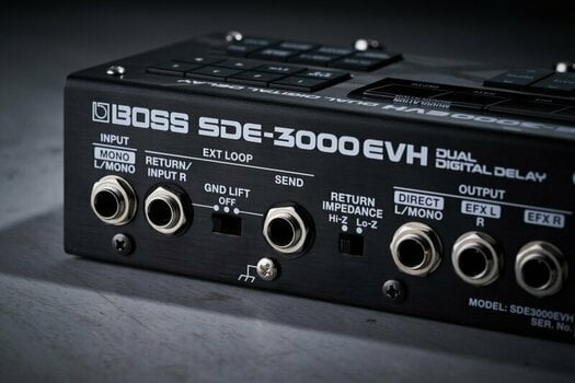 Efeito de guitarra Boss SDE-3000 EVH - 10