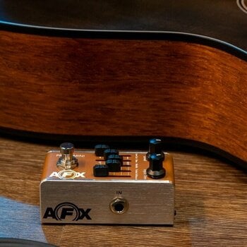 Guitar Effects Pedal Fishman AFX Pro EQ Mini Acoustic Preamp & EQ - 14