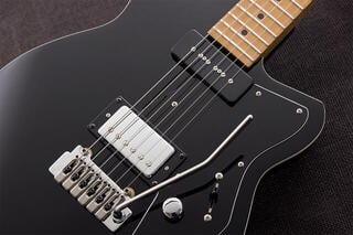 E-Gitarre Reverend Guitars Double Agent W Midnight Black E-Gitarre - 2