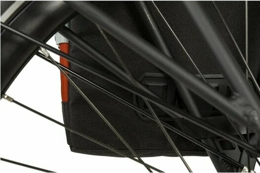 Cyklistická taška Agu H2O Roll-Top II Single Bike Bag Urban Black 14 L - 11