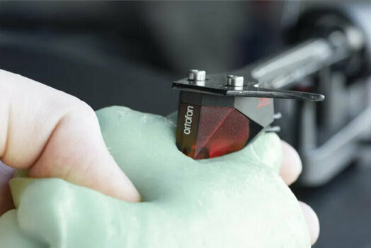 Hi-Fi Turntable Thorens TD 1601 SET Black Hi-Fi Turntable - 12