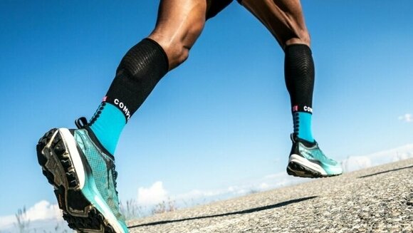 Running socks
 Compressport Full Socks Winter Run Mosaic Blue/Black T1 Running socks - 5
