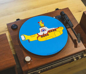 Slipmat Crosley The Beatles Yellow Submarine Slipmat - 1
