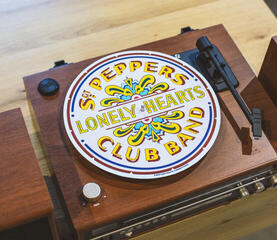 Slipmat Crosley The Beatles Sgt. Pepper Slipmat - 1