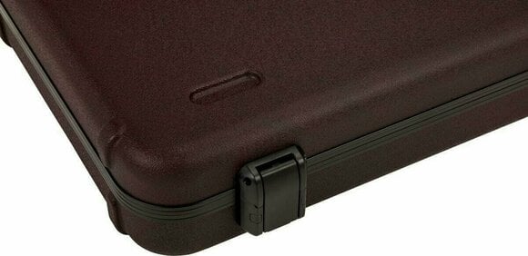 Case for Electric Guitar Fender Deluxe Molded Strat/Tele Case Wine Red Case for Electric Guitar - 3
