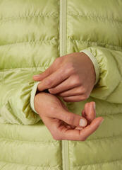 Outdoorjas Helly Hansen Women's Banff Hooded Insulator Iced Matcha - 6