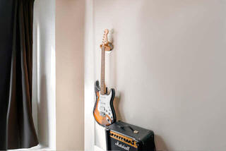 Gitaarhanger Openhagen HangWithMe Electric Oak Gitaarhanger - 7