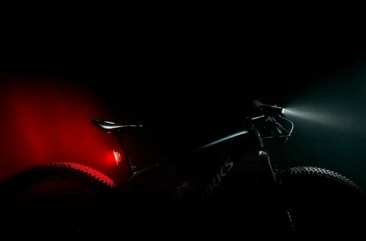 Oświetlenie rowerowe przednie Lezyne Macro Drive 1400+ Front 1400 lm Satin Black Przedni Oświetlenie rowerowe przednie - 8