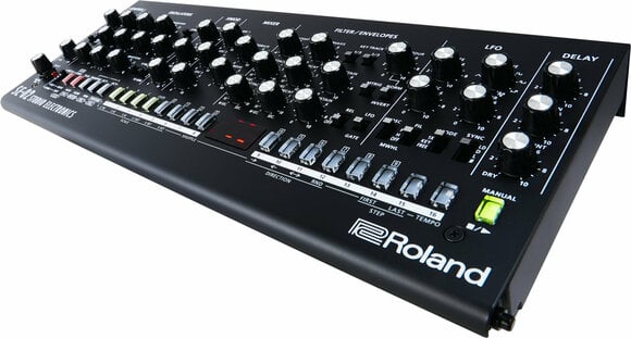 Synthesizer Roland SE-02 - 4