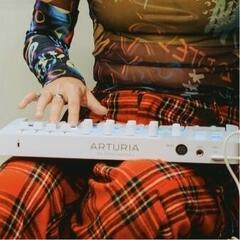 MIDI keyboard Arturia MiniLab 3 MIDI keyboard Alpine White - 7