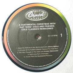 Schallplatte Nat King Cole - A Sentimental Christmas (With Nat King Cole And Friends: Cole Classics Reimagined) (LP) - 2