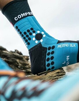 Calcetines para correr Compressport Pro Racing Socks Winter Trail Mosaic Blue/Black T1 Calcetines para correr - 3