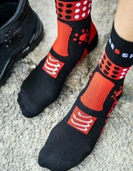Běžecké ponožky
 Compressport Trekking Socks Black/Red/White T3 Běžecké ponožky - 3