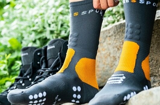 Calcetines para correr Compressport Hiking Socks Magnet/Autumn Glory T2 Calcetines para correr - 5