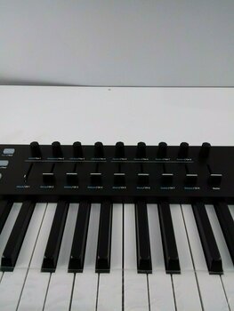 MIDI keyboard Arturia Keylab Essential 88 BK (Zánovní) - 5