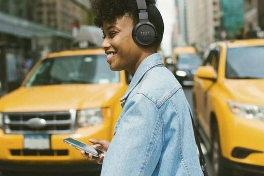 Wireless On-ear headphones JBL Tune 670NC Black - 8