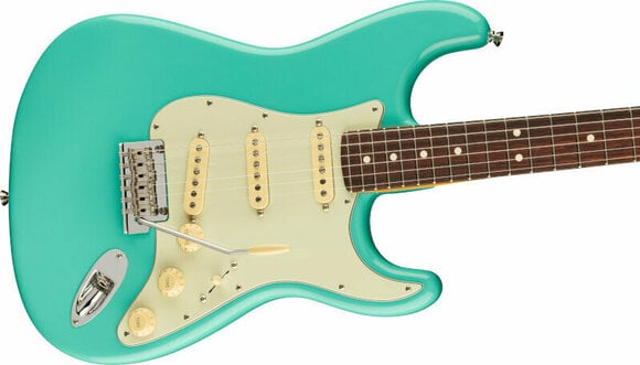 Електрическа китара Fender Limited Edition American Professional II Stratocaster RW Sea Foam Green - 3