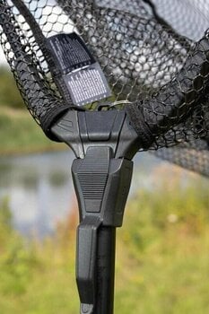 Rybářský podběrák Fox Rage Warrior Net Rubber Mesh 200 cm Podběrák - 13