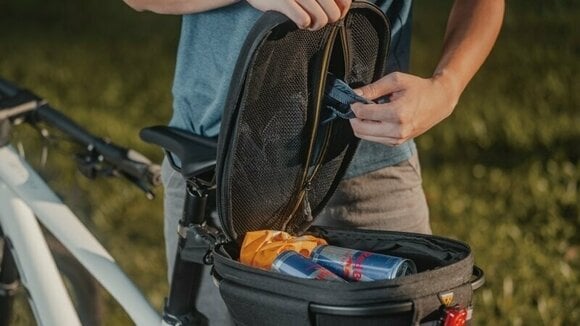 Bicycle bag Topeak Dynapack DX Black 9,7 L - 7