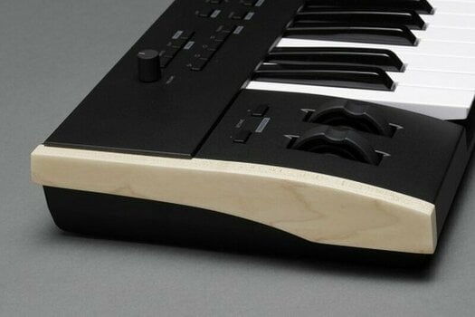 MIDI-Keyboard Korg Keystage 49 - 10