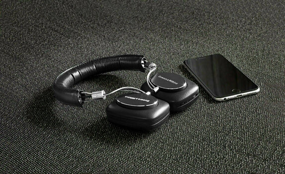 Auscultadores on-ear sem fios Bowers & Wilkins P5 Wireless - 9