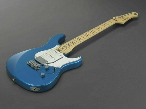 Guitare électrique Yamaha Pacifica Standard Plus MSB Sparkle Blue - 4