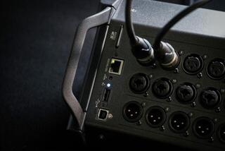 Digital Mixer Allen & Heath CQ-20B Digital Mixer - 4