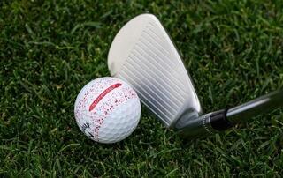 Golfball Callaway Supersoft 2023 White Red Splatter Golfball - 7