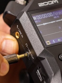 Bärbar digital inspelare Zoom H4 Essential - 10