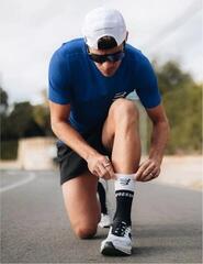 Tekaške nogavice
 Compressport Mid Compression V2.0 Black/White T1 Tekaške nogavice - 2