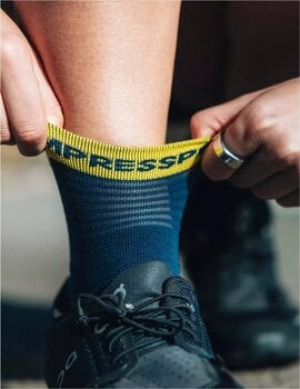 Running socks
 Compressport Pro Racing Socks V4.0 Run Low Dress Blues/Green Sheen T1 Running socks - 4