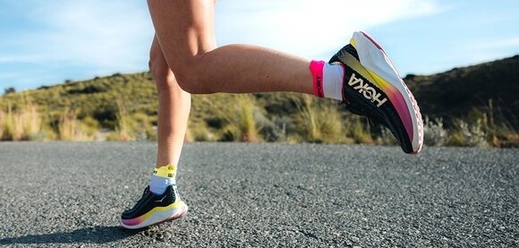 Κάλτσες Τρεξίματος Compressport Pro Racing V4.0 Run Low White/Safety Yellow/Neon Pink T2 Κάλτσες Τρεξίματος - 6