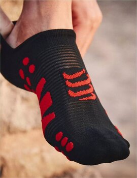 Chaussettes de course
 Compressport No Show Socks Black/Red T2 Chaussettes de course - 2