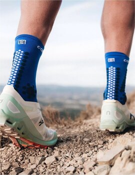 Running socks
 Compressport Pro Racing Socks V4.0 Trail Dazzling Blue/Dress Blues/White T1 Running socks - 4