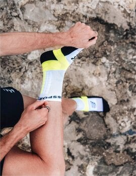 Løbestrømper Compressport Ultra Trail Socks V2.0 White/Black/Safety Yellow T1 Løbestrømper - 3