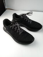 Under Armour Men's UA Flow Velociti Wind 2 Running Shoes Black/Jet Gray 44 Løbesko til vej og asfalt
