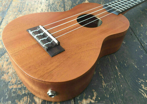 Sopránové ukulele Laka Soprano Mahogany Ukulele Electro-Acoustic - 5