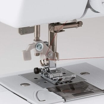 Sewing Machine Brother RH137 - 4
